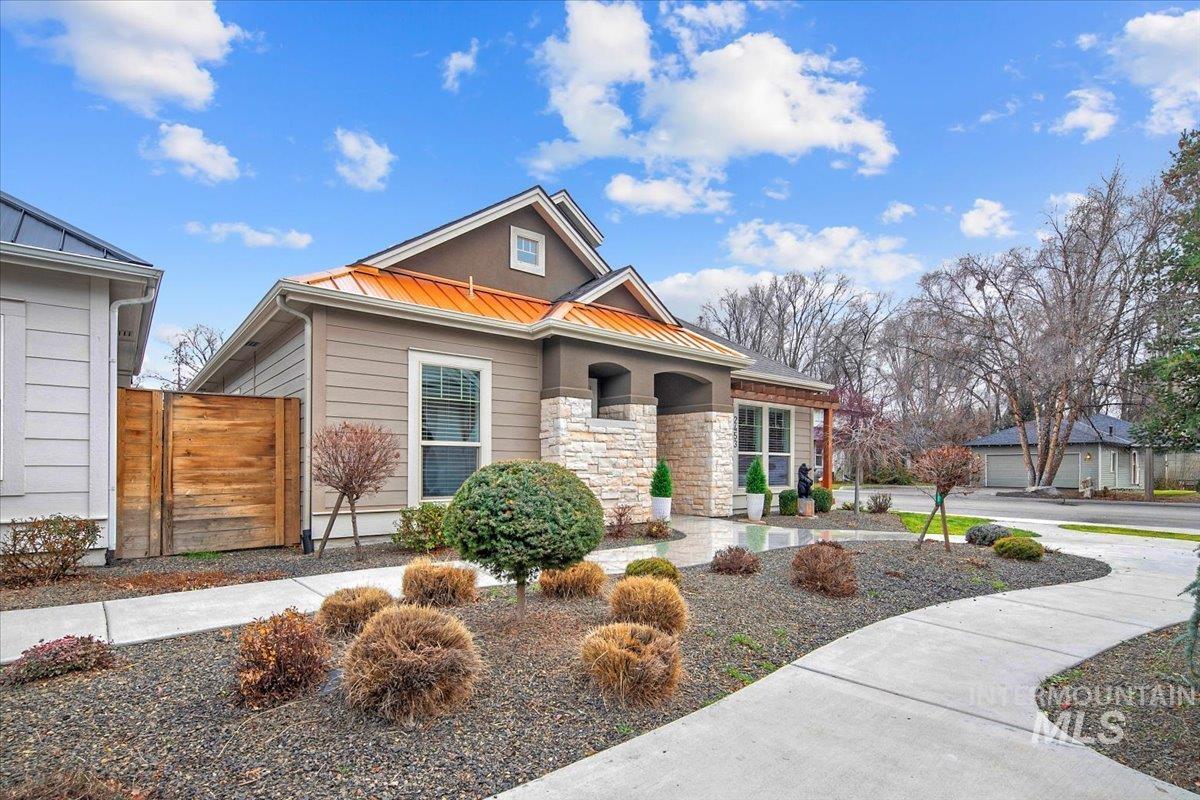 2453 N Birchgrove Ln, Boise, Idaho 83703, 3 Bedrooms, 2 Bathrooms, Residential For Sale, Price $642,000, 98970005