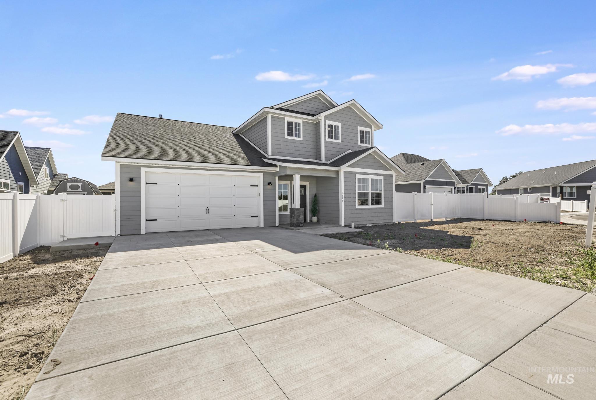 1008 Lincoln Circle, Gooding, Idaho 83330, 4 Bedrooms, 3 Bathrooms, Residential For Sale, Price $499,000,MLS 98970014