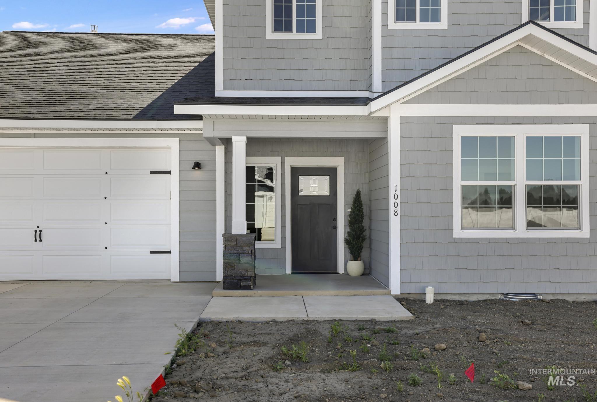 1008 Lincoln Circle, Gooding, Idaho 83330, 4 Bedrooms, 3 Bathrooms, Residential For Sale, Price $499,000,MLS 98970014