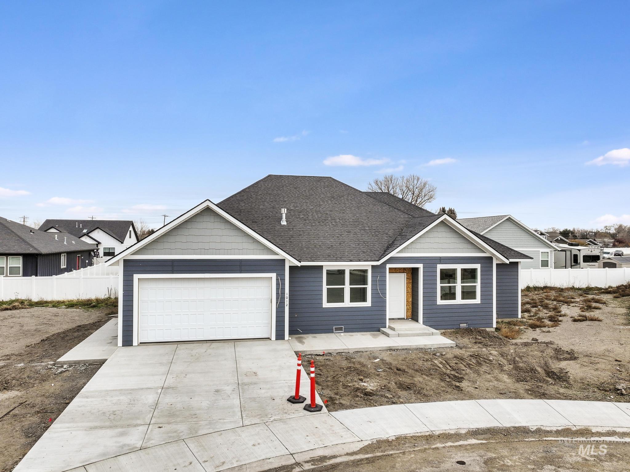 1012 Lincoln Circle, Gooding, Idaho 83330, 5 Bedrooms, 3 Bathrooms, Residential For Sale, Price $459,000, 98970015