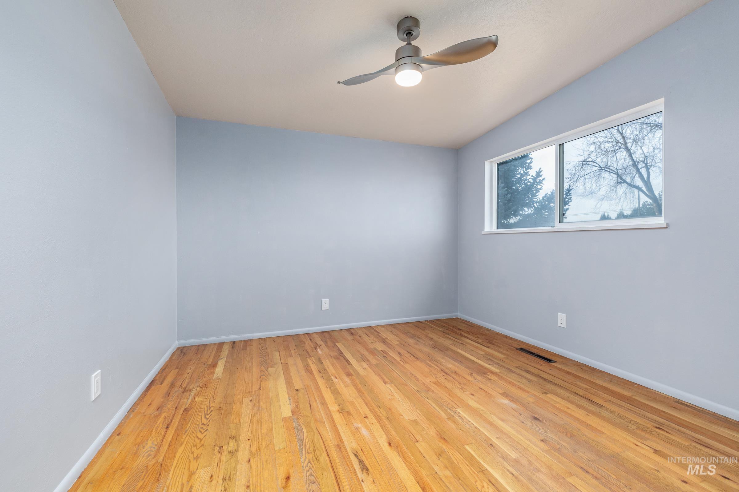 18 S Franklin Park, Boise, Idaho 83709, 3 Bedrooms, 1 Bathroom, Residential For Sale, Price $400,000, 98970019