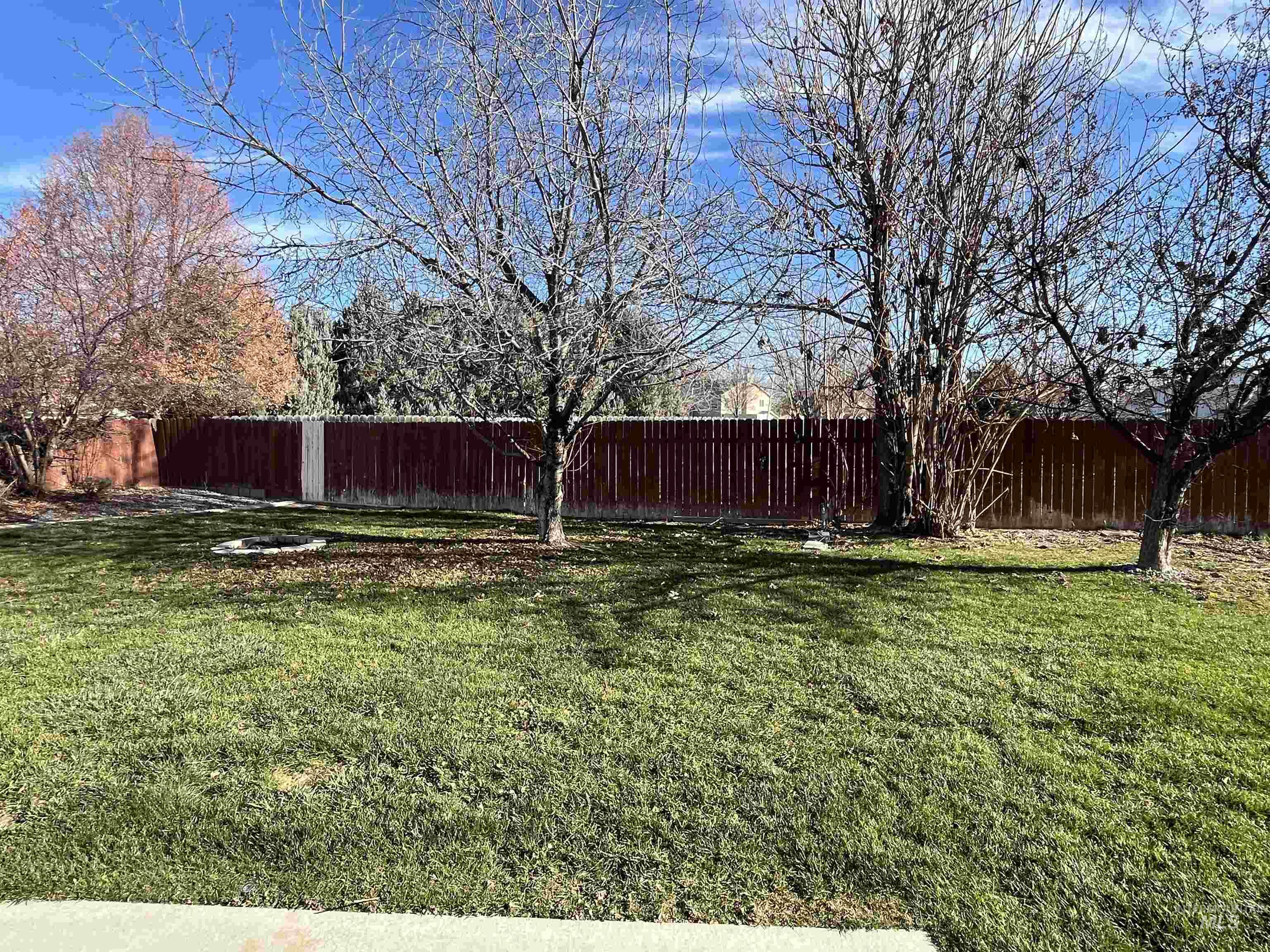 2360 Grey Hawk Ave, Kuna, Idaho 83634, 4 Bedrooms, 3 Bathrooms, Residential For Sale, Price $430,000, 98970025