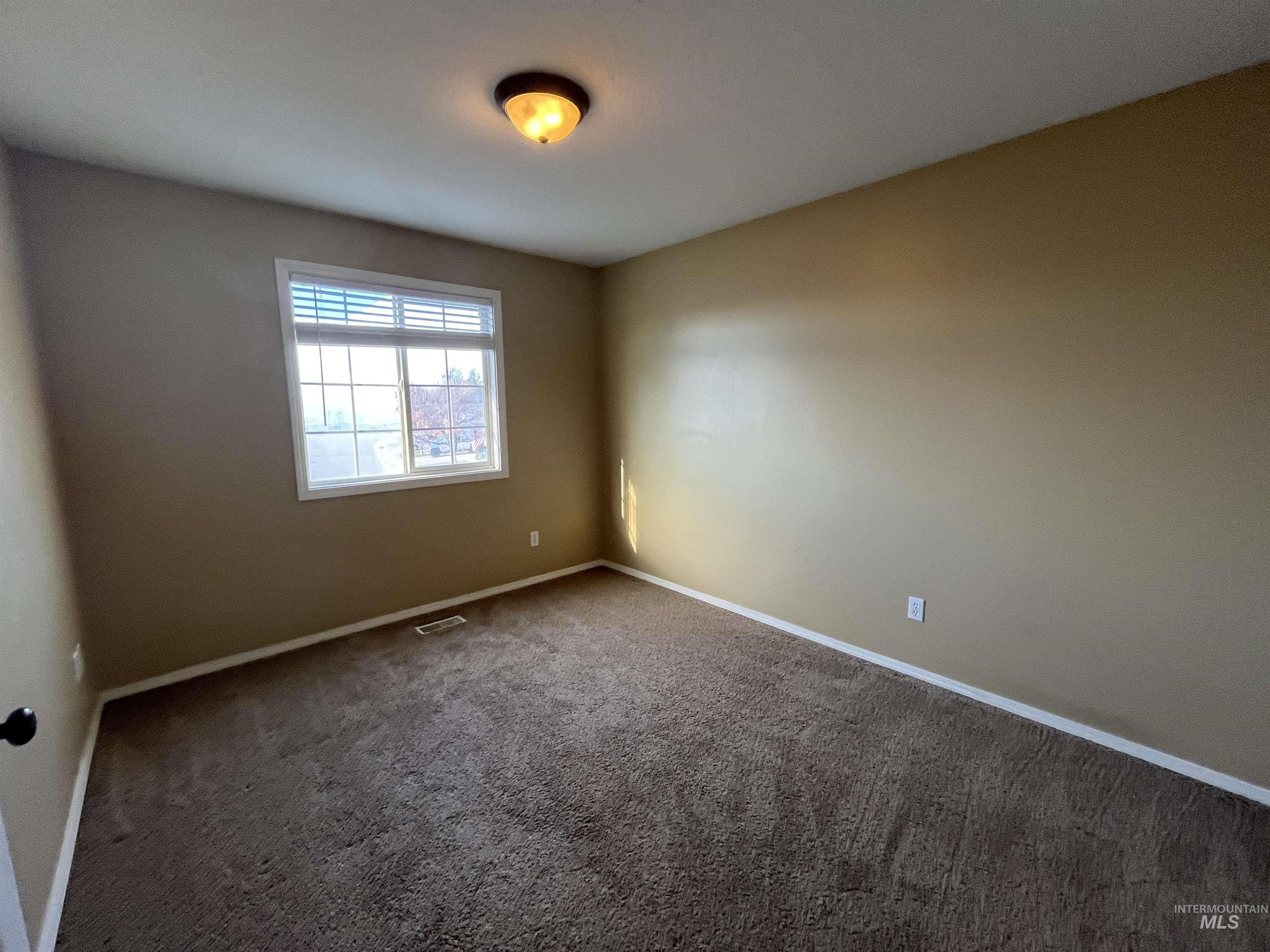 2360 Grey Hawk Ave, Kuna, Idaho 83634, 4 Bedrooms, 3 Bathrooms, Residential For Sale, Price $430,000, 98970025