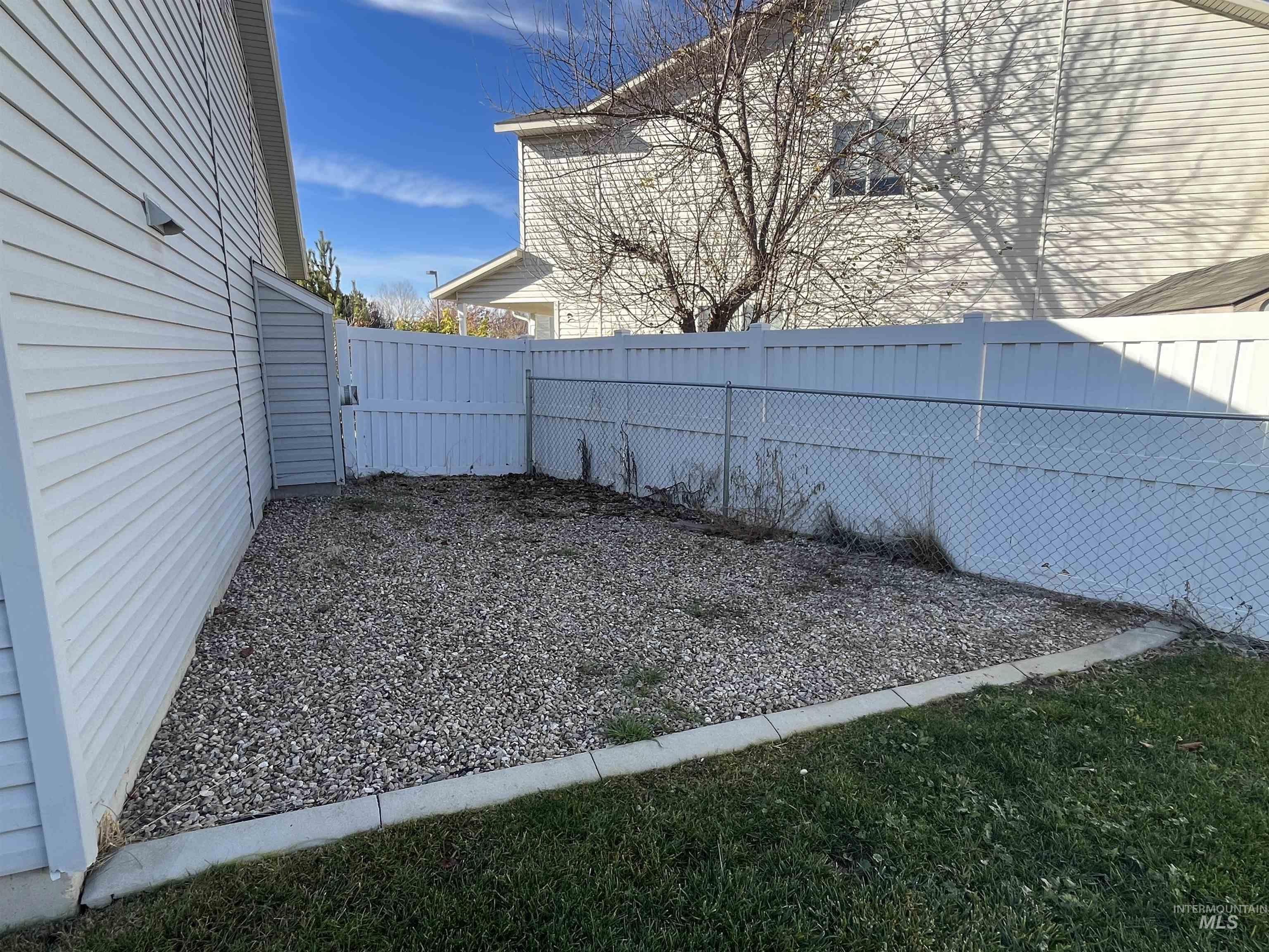 2360 Grey Hawk Ave, Kuna, Idaho 83634, 4 Bedrooms, 3 Bathrooms, Residential For Sale, Price $430,000, 98970025