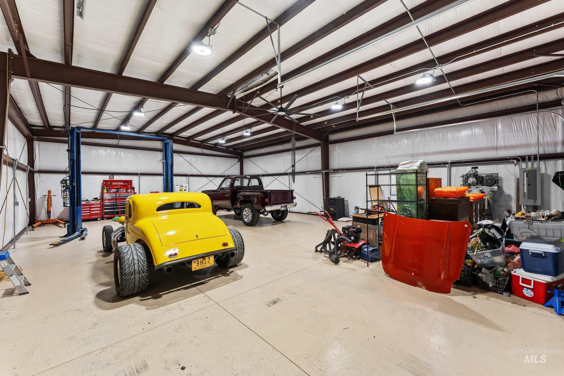 3 Branch Rd., Horseshoe Bend, Idaho 83629, 3 Bedrooms, 3 Bathrooms, Residential For Sale, Price $775,000, 98970026