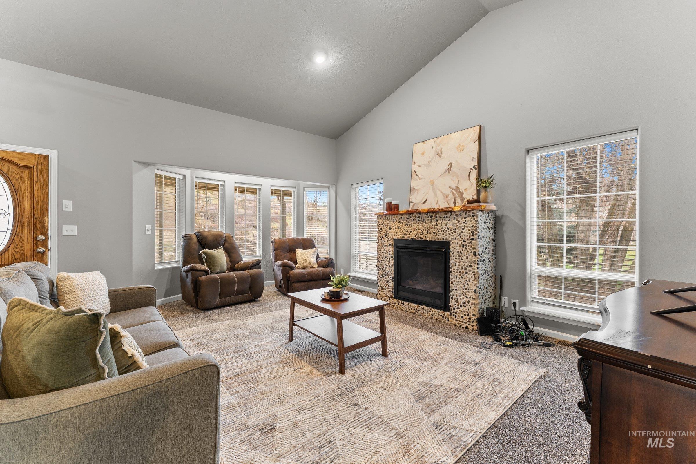 3 Branch Rd., Horseshoe Bend, Idaho 83629, 3 Bedrooms, 3 Bathrooms, Residential For Sale, Price $775,000, 98970026