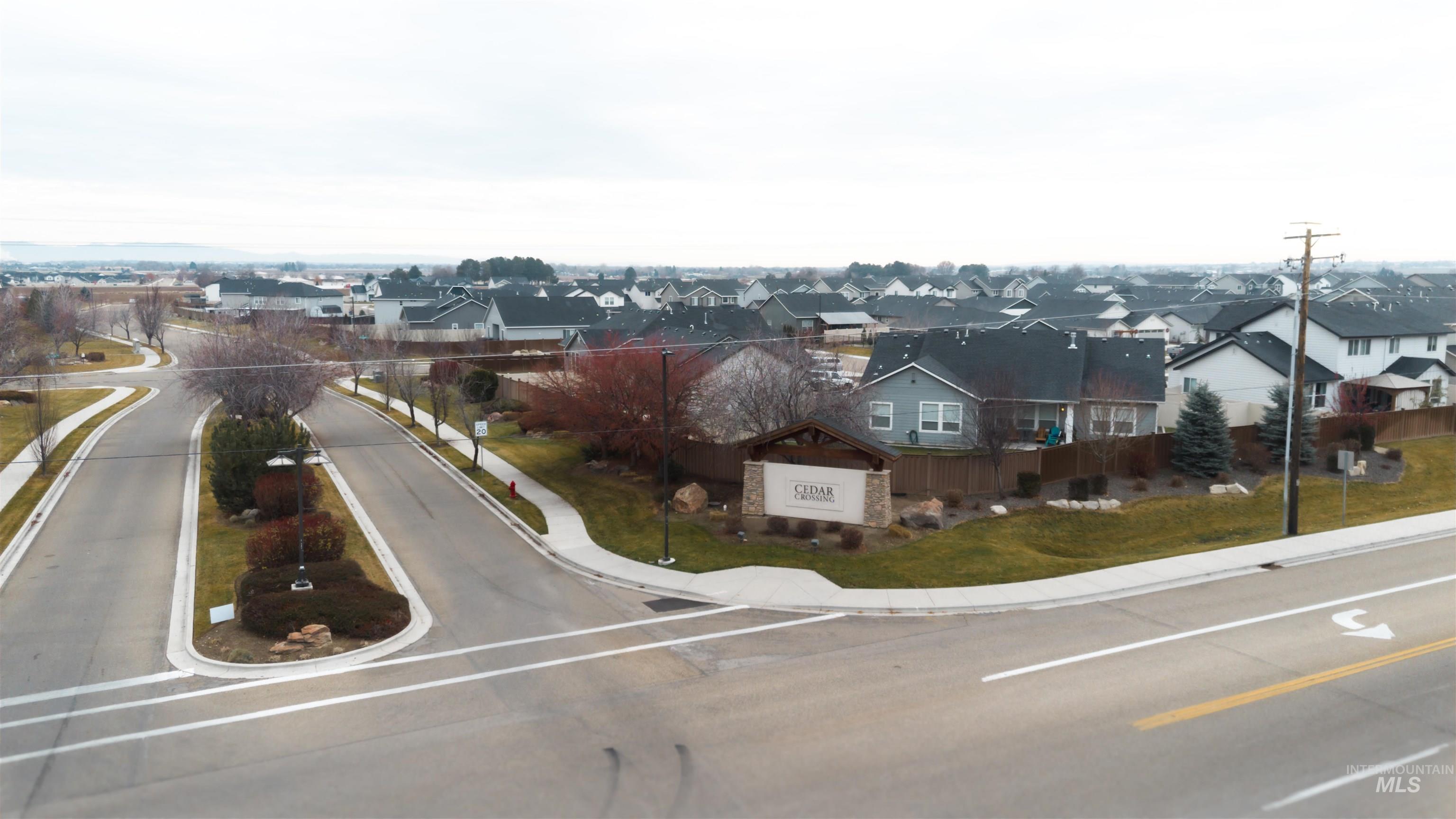 15422 Lutsen Ave, Caldwell, Idaho 83607, 5 Bedrooms, 2.5 Bathrooms, Residential For Sale, Price $529,000, 98970027