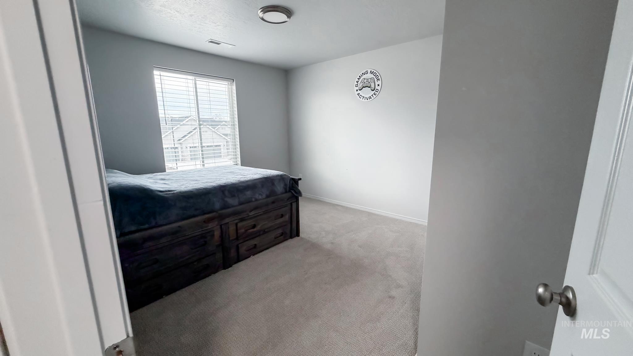 15422 Lutsen Ave, Caldwell, Idaho 83607, 5 Bedrooms, 2.5 Bathrooms, Residential For Sale, Price $529,000, 98970027