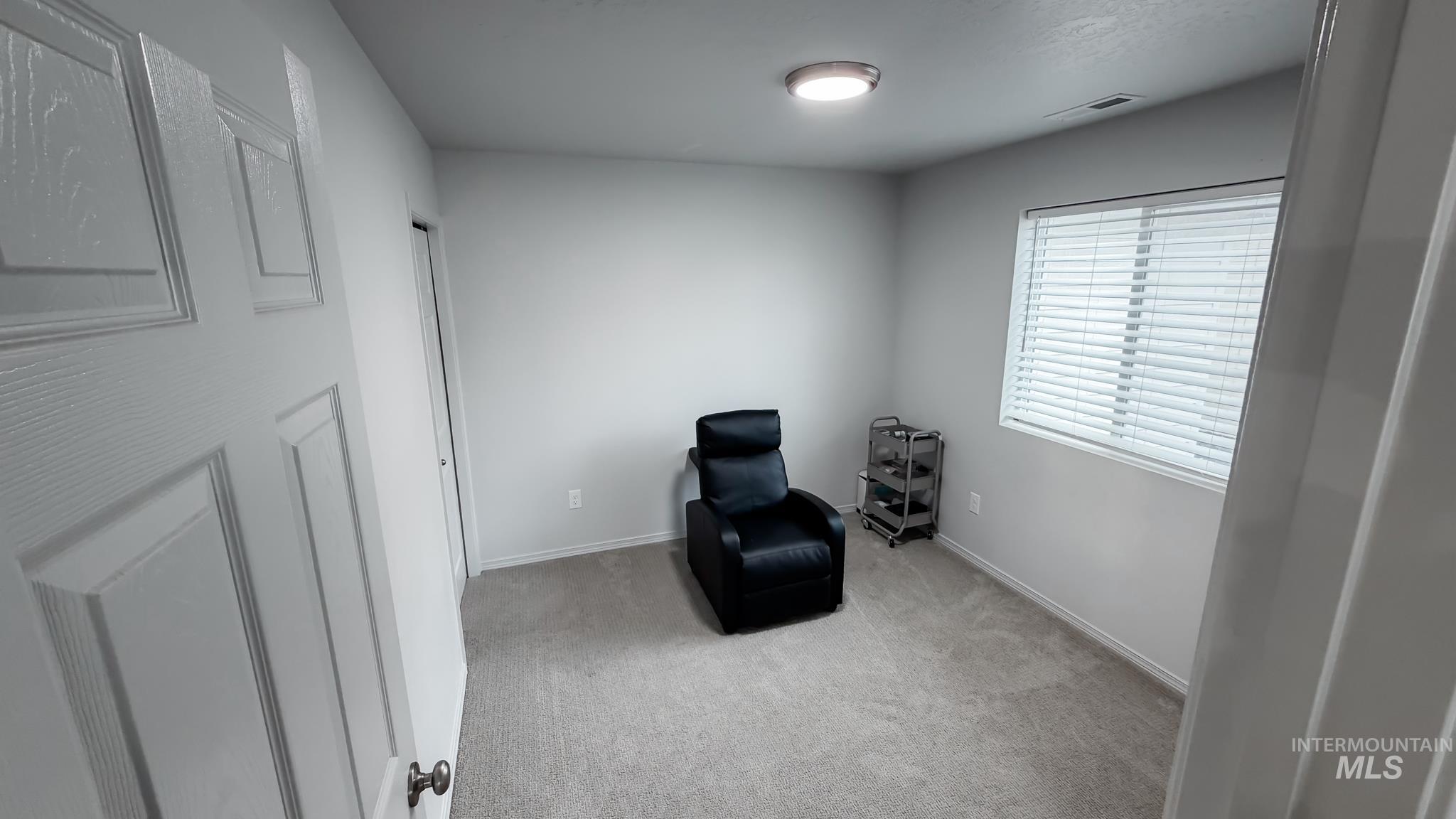 15422 Lutsen Ave, Caldwell, Idaho 83607, 5 Bedrooms, 2.5 Bathrooms, Residential For Sale, Price $529,000, 98970027