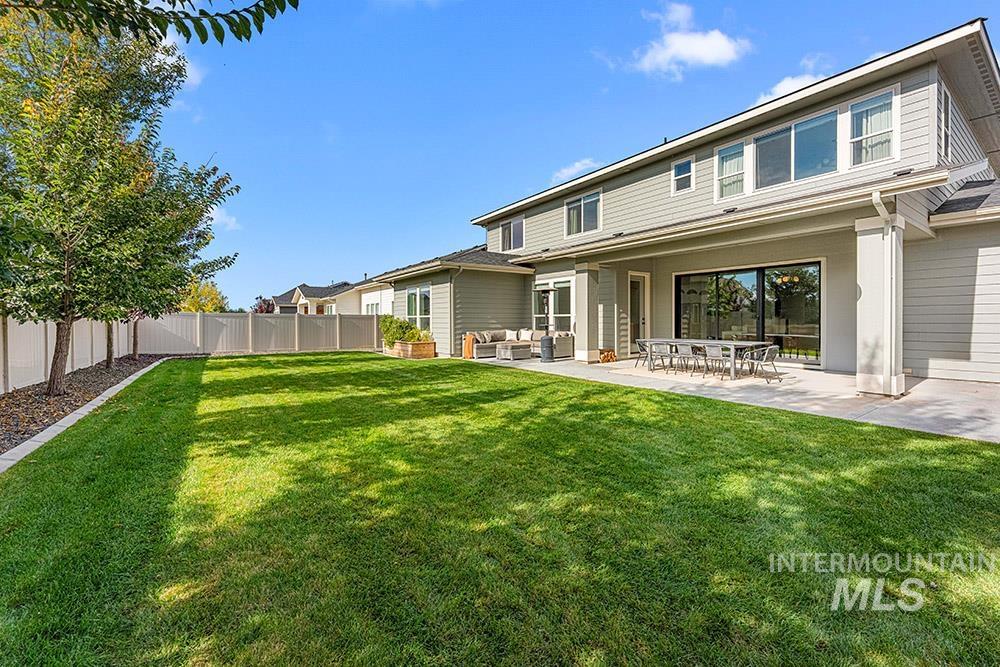 5285 W Maggio Dr., Meridian, Idaho 83646, 6 Bedrooms, 6.5 Bathrooms, Residential For Sale, Price $1,195,000, 98970030