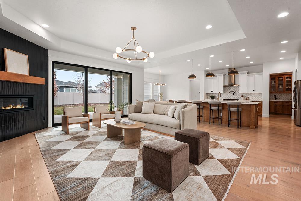 5285 W Maggio Dr., Meridian, Idaho 83646, 6 Bedrooms, 6.5 Bathrooms, Residential For Sale, Price $1,195,000, 98970030