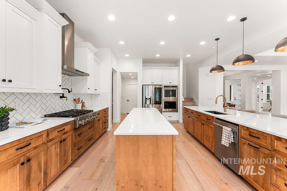 5285 W Maggio Dr., Meridian, Idaho 83646, 6 Bedrooms, 6.5 Bathrooms, Residential For Sale, Price $1,195,000, 98970030