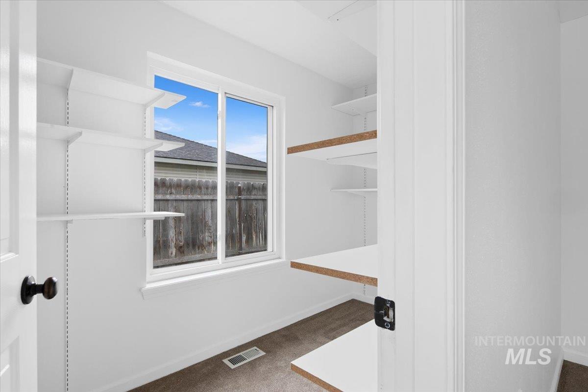 411 Hawthorne St, Nampa, Idaho 83686, 4 Bedrooms, 2 Bathrooms, Residential For Sale, Price $470,000, 98970032