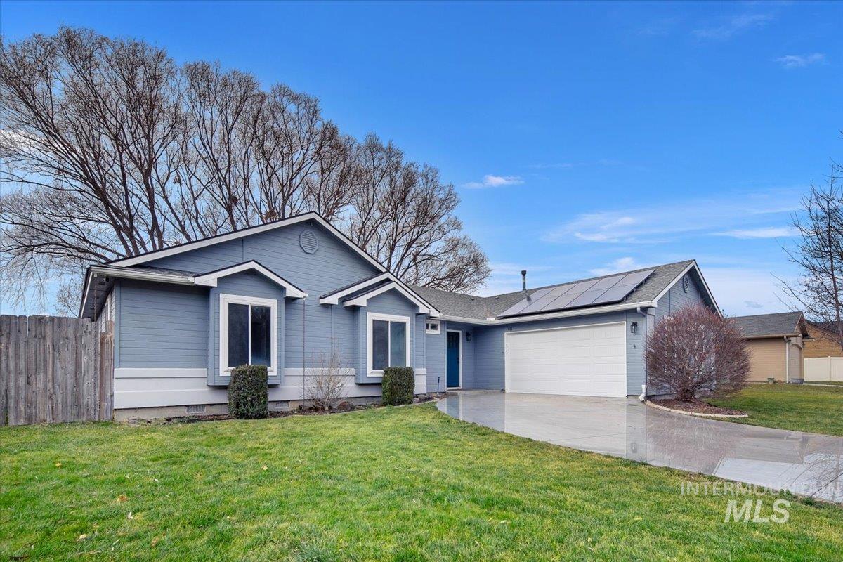 411 Hawthorne St, Nampa, Idaho 83686, 4 Bedrooms, 2 Bathrooms, Residential For Sale, Price $470,000, 98970032
