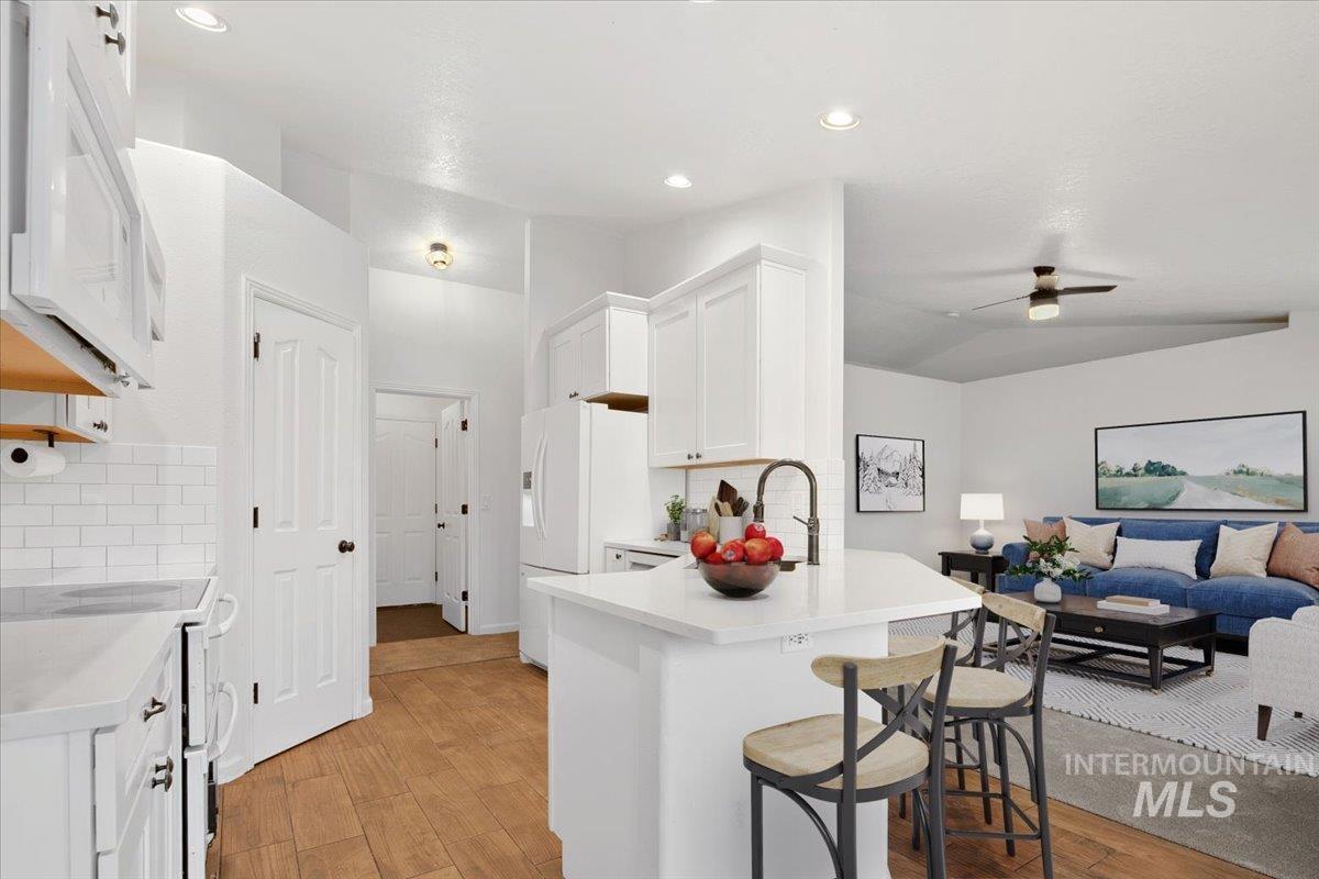 411 Hawthorne St, Nampa, Idaho 83686, 4 Bedrooms, 2 Bathrooms, Residential For Sale, Price $470,000, 98970032