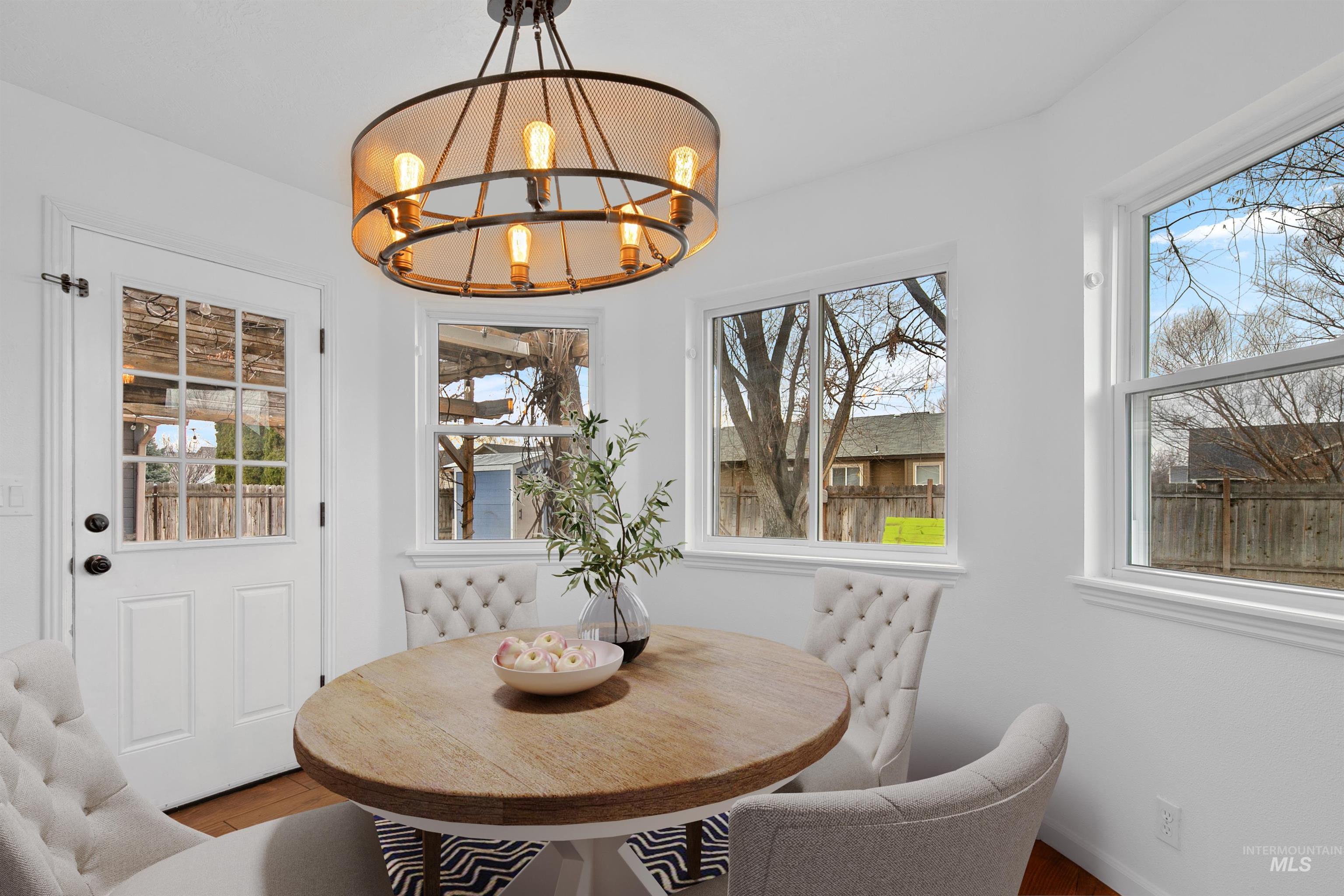 411 Hawthorne St, Nampa, Idaho 83686, 4 Bedrooms, 2 Bathrooms, Residential For Sale, Price $470,000, 98970032