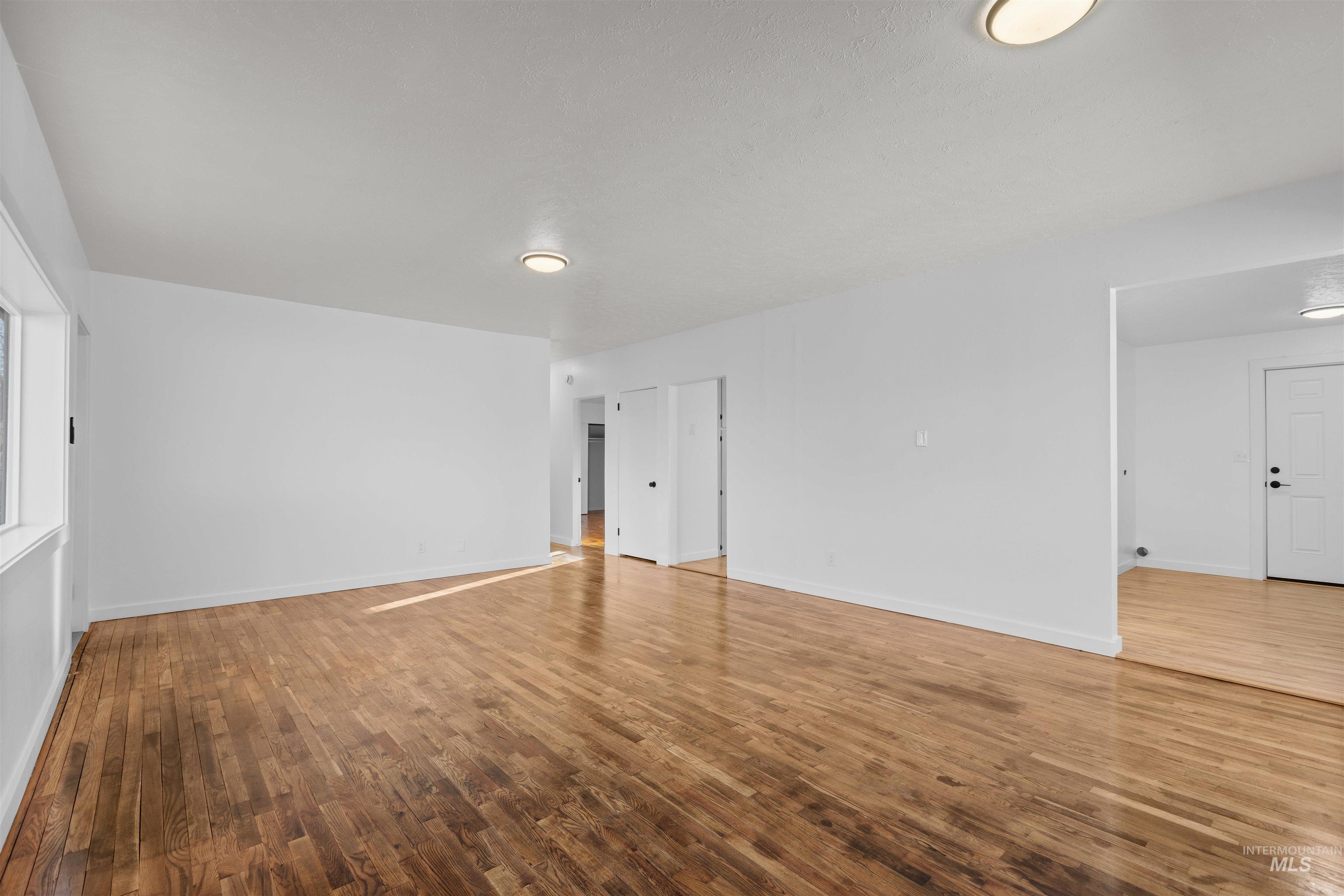 850 Riverside Ave, Grand View, Idaho 83624, 3 Bedrooms, 1 Bathroom, Residential For Sale, Price $239,990, 98970035