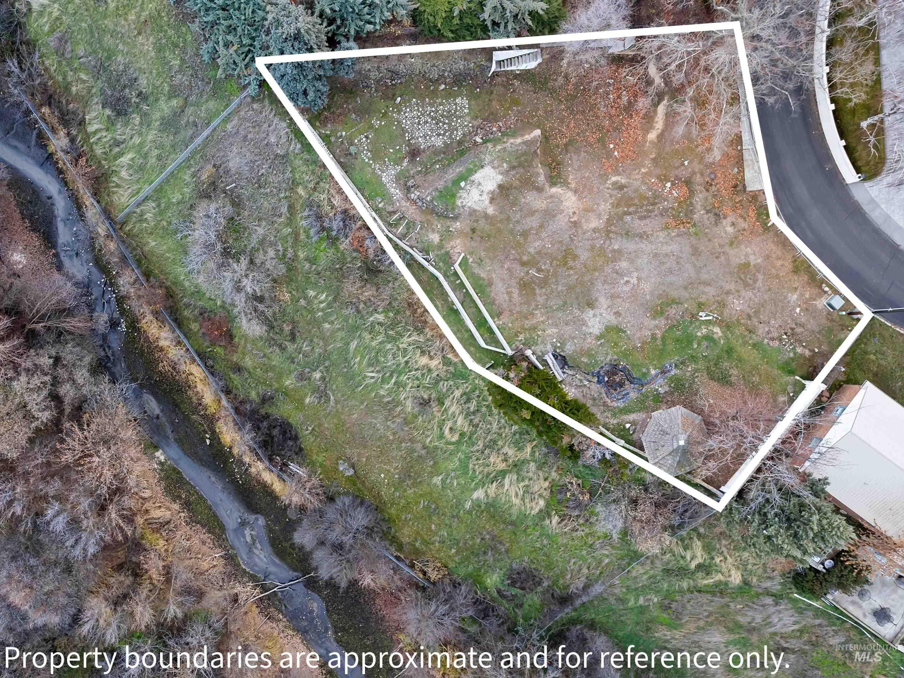 View of property location featuring property parcel outlined