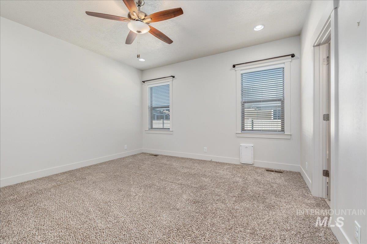 2415 W Sheridan Ave, Nampa, Idaho 83686, 3 Bedrooms, 2 Bathrooms, Residential For Sale, Price $485,000, 98970040