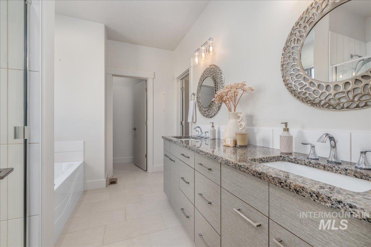 2415 W Sheridan Ave, Nampa, Idaho 83686, 3 Bedrooms, 2 Bathrooms, Residential For Sale, Price $485,000, 98970040