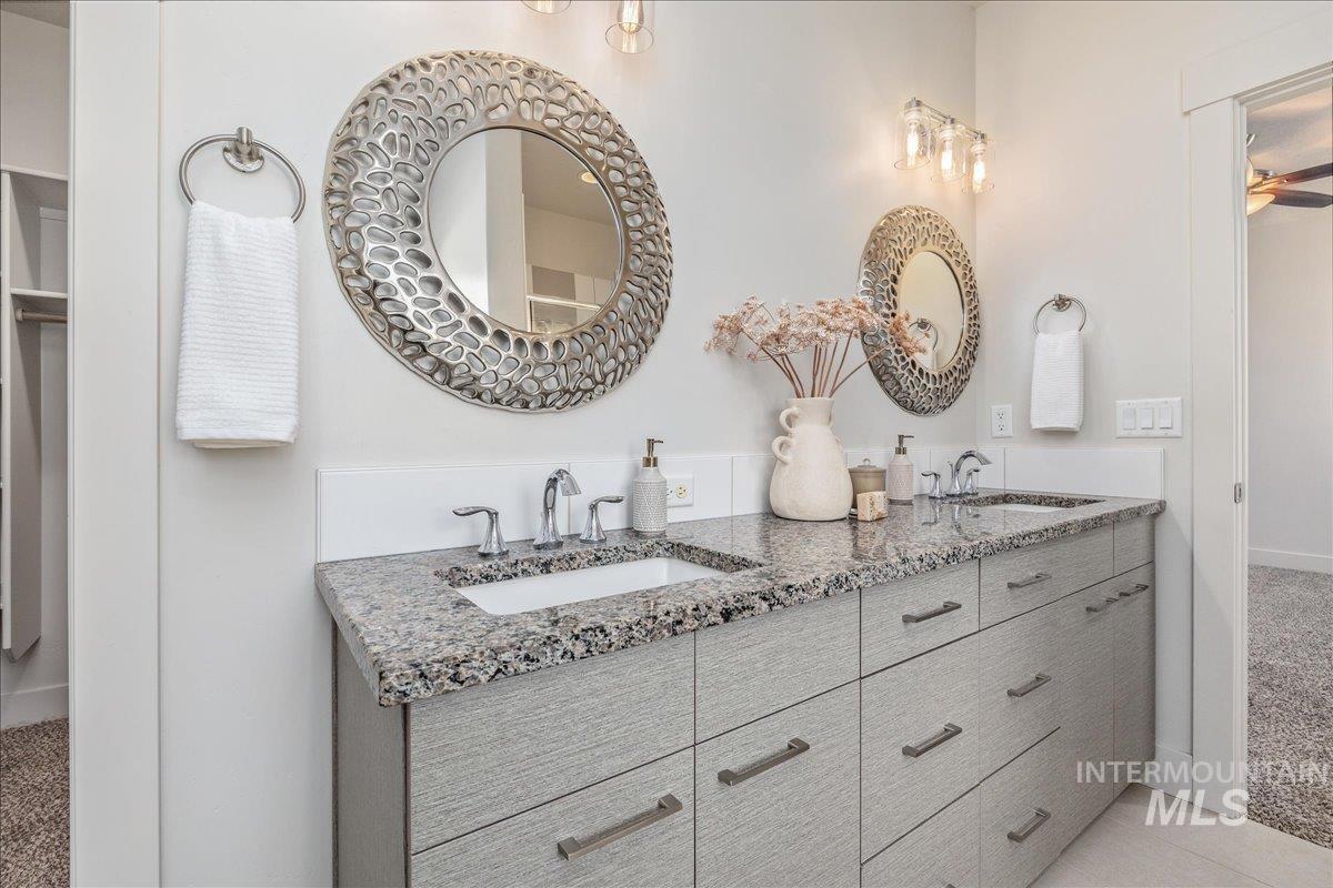 2415 W Sheridan Ave, Nampa, Idaho 83686, 3 Bedrooms, 2 Bathrooms, Residential For Sale, Price $485,000, 98970040