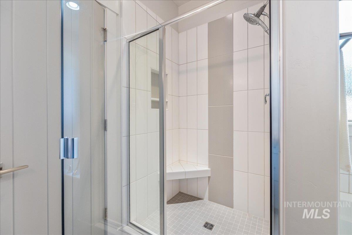 2415 W Sheridan Ave, Nampa, Idaho 83686, 3 Bedrooms, 2 Bathrooms, Residential For Sale, Price $485,000, 98970040