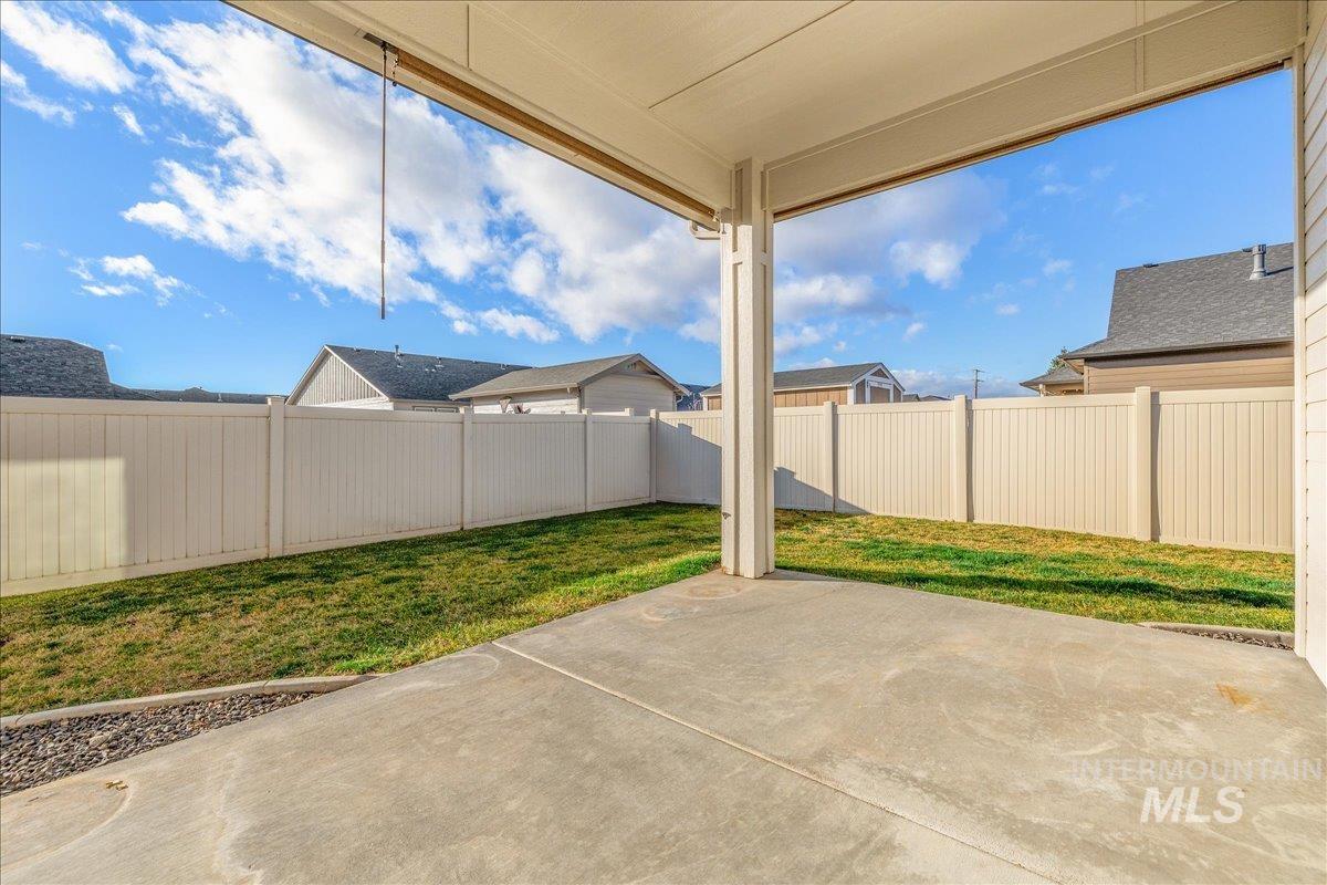 2415 W Sheridan Ave, Nampa, Idaho 83686, 3 Bedrooms, 2 Bathrooms, Residential For Sale, Price $485,000, 98970040