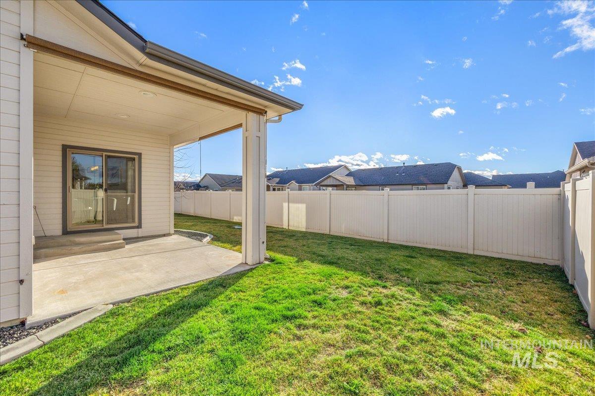 2415 W Sheridan Ave, Nampa, Idaho 83686, 3 Bedrooms, 2 Bathrooms, Residential For Sale, Price $485,000, 98970040