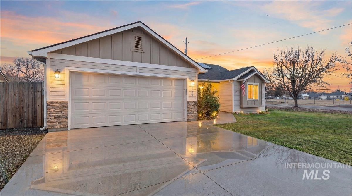 100 Covered Wagon Ct, Wilder, Idaho 83676, 3 Bedrooms, 2 Bathrooms, Residential For Sale, Price $310,000, 98970041