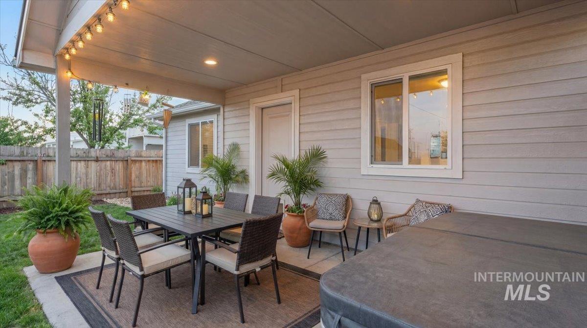 100 Covered Wagon Ct, Wilder, Idaho 83676, 3 Bedrooms, 2 Bathrooms, Residential For Sale, Price $310,000, 98970041