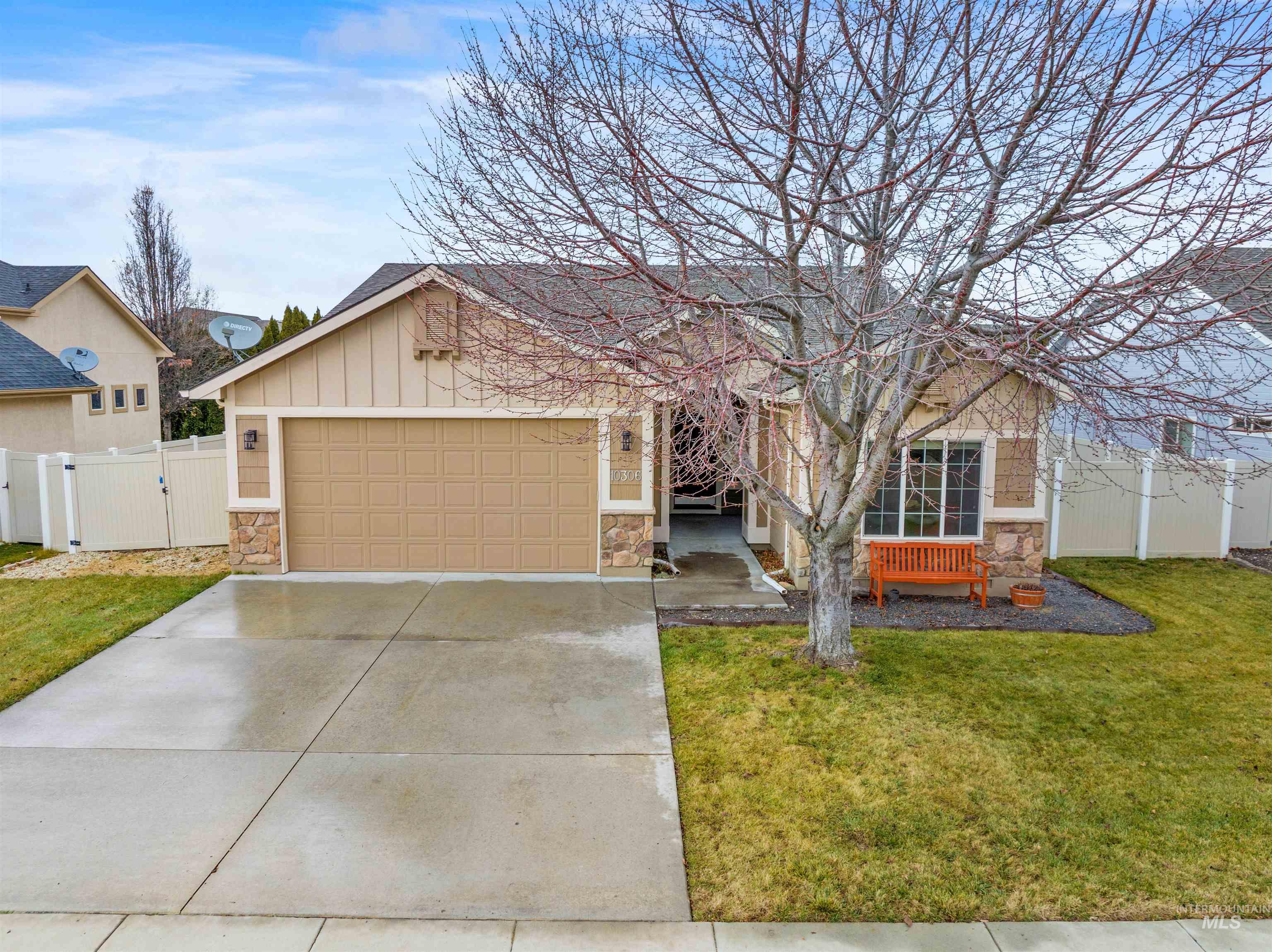 10306 Fallow Field, Nampa, Idaho 83687, 3 Bedrooms, 2 Bathrooms, Residential For Sale, Price $439,900, 98970051