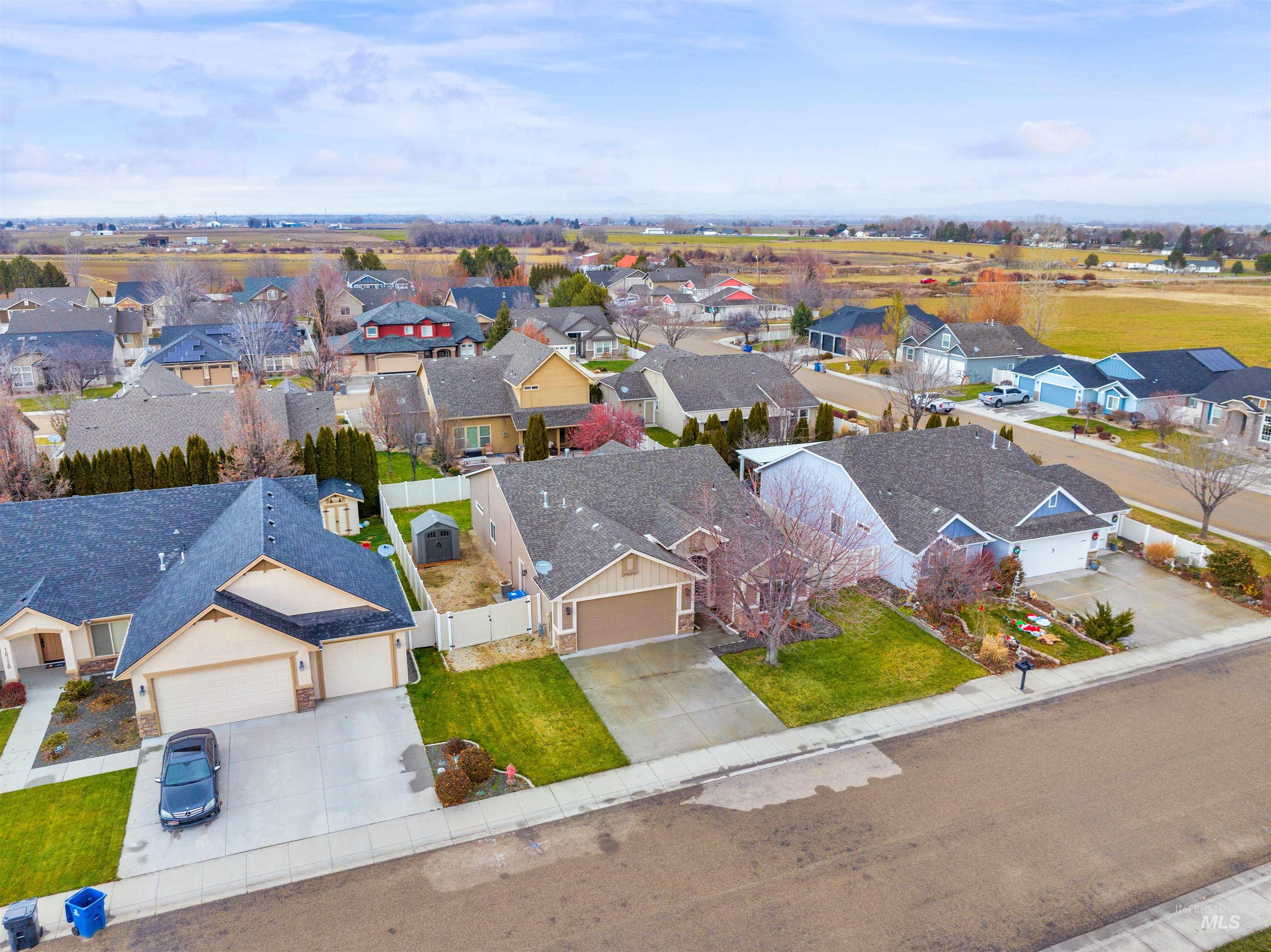10306 Fallow Field, Nampa, Idaho 83687, 3 Bedrooms, 2 Bathrooms, Residential For Sale, Price $439,900, 98970051