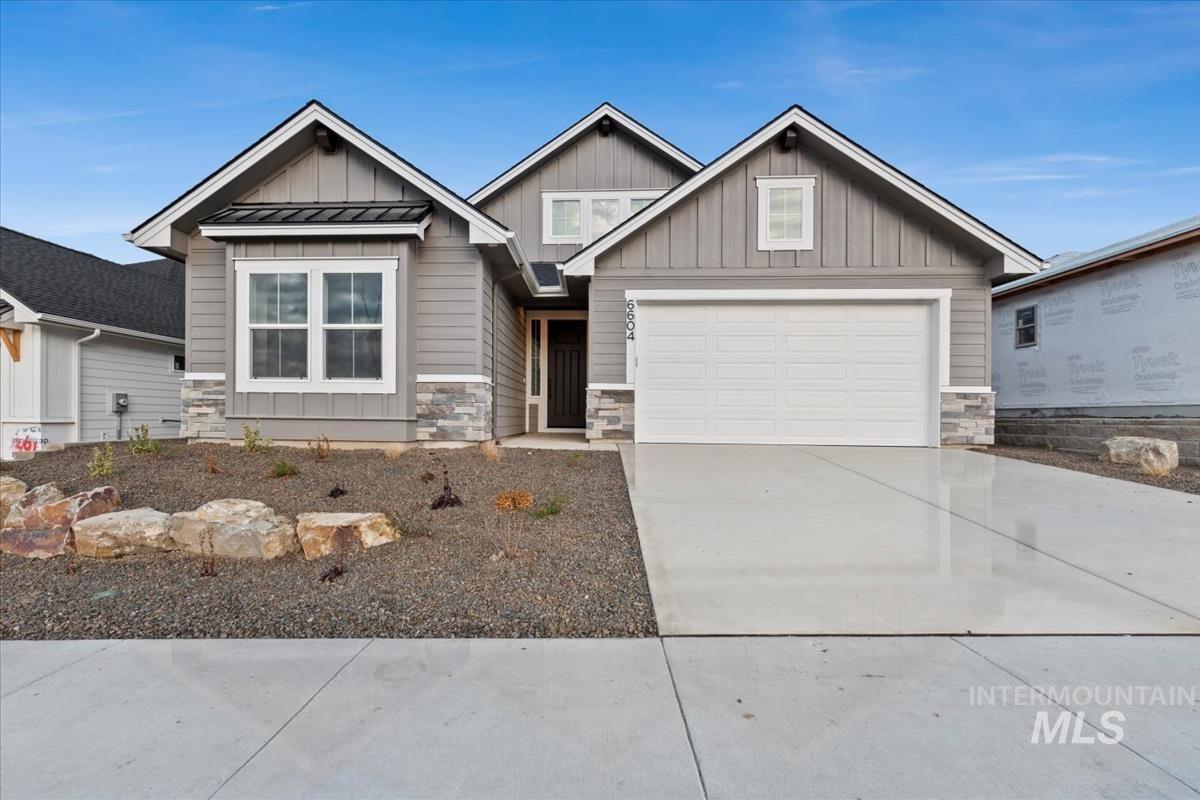 6604 N Good Dr., Eagle, Idaho 83629, 3 Bedrooms, 2.5 Bathrooms, Residential For Sale, Price $629,880, 98970053