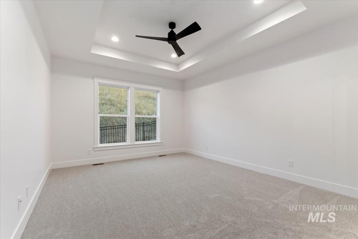 6604 N Good Dr., Eagle, Idaho 83629, 3 Bedrooms, 2.5 Bathrooms, Residential For Sale, Price $629,880, 98970053