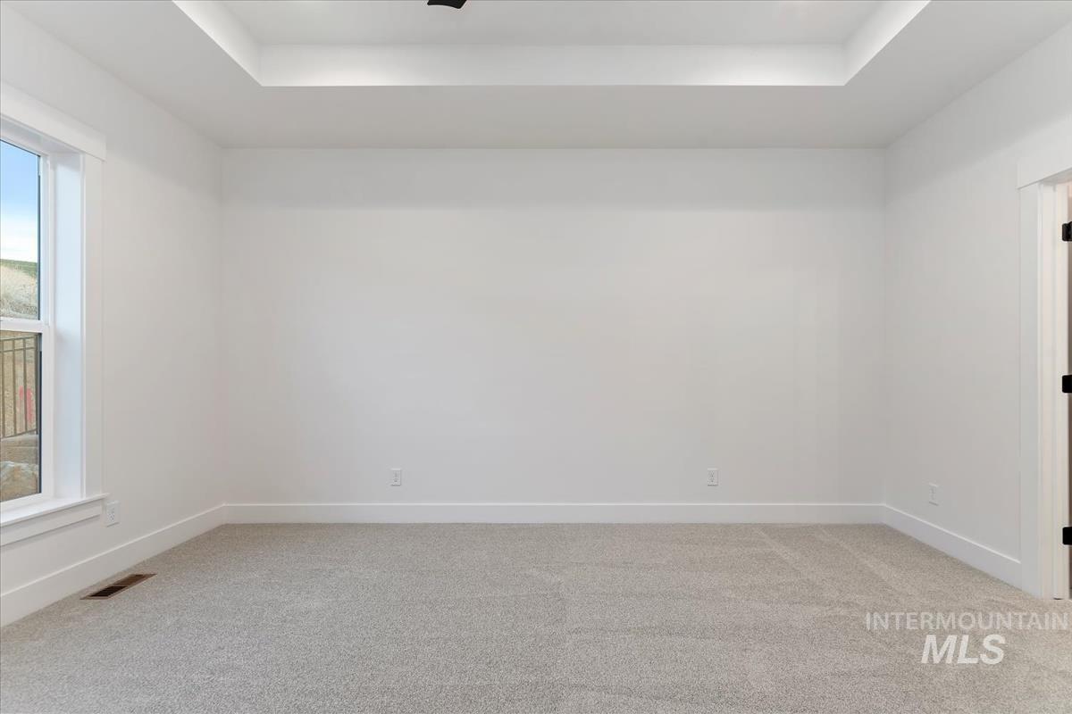 6604 N Good Dr., Eagle, Idaho 83629, 3 Bedrooms, 2.5 Bathrooms, Residential For Sale, Price $629,880, 98970053