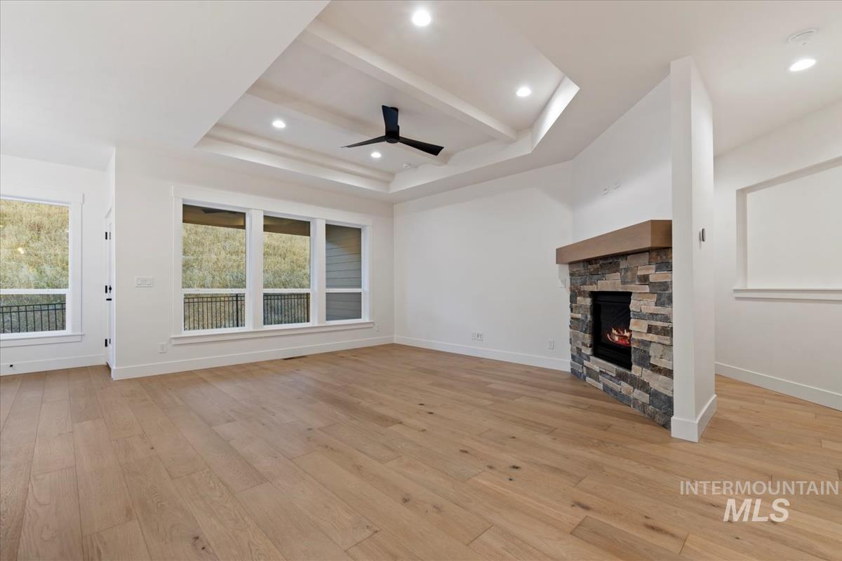 6604 N Good Dr., Eagle, Idaho 83629, 3 Bedrooms, 2.5 Bathrooms, Residential For Sale, Price $629,880, 98970053