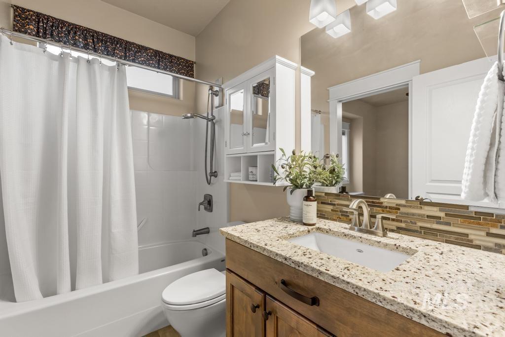 1243 E Prairiefire St, Meridian, Idaho 83646, 3 Bedrooms, 2 Bathrooms, Residential For Sale, Price $500,000, 98970054