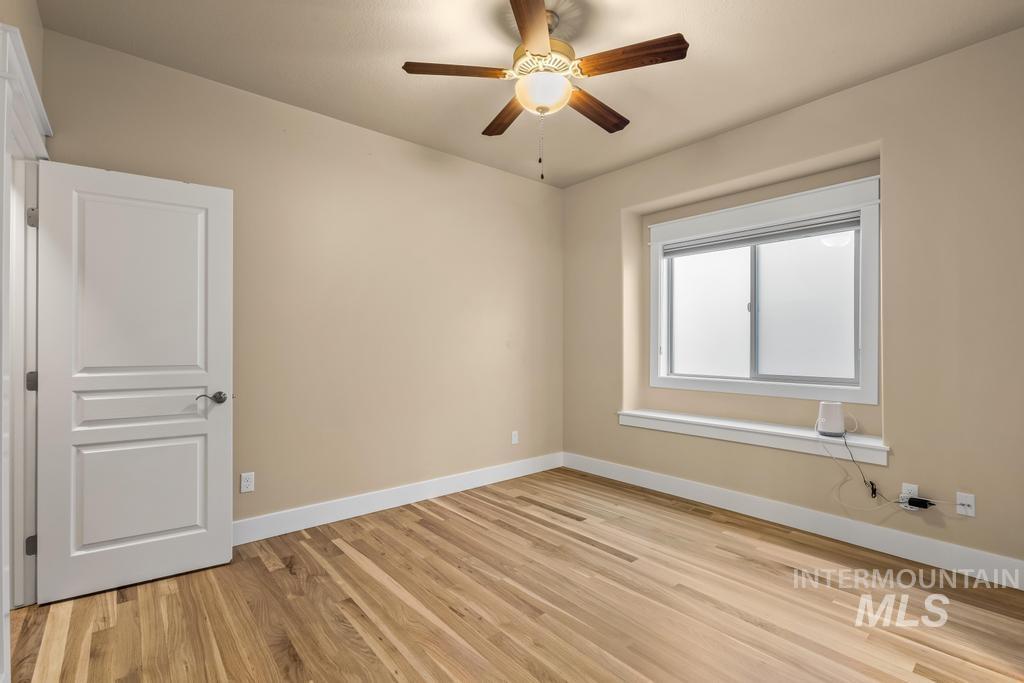 1243 E Prairiefire St, Meridian, Idaho 83646, 3 Bedrooms, 2 Bathrooms, Residential For Sale, Price $500,000, 98970054