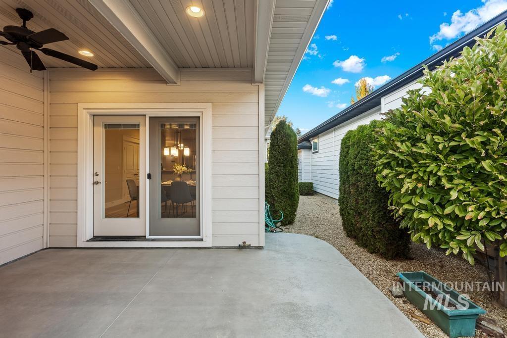 1243 E Prairiefire St, Meridian, Idaho 83646, 3 Bedrooms, 2 Bathrooms, Residential For Sale, Price $500,000, 98970054