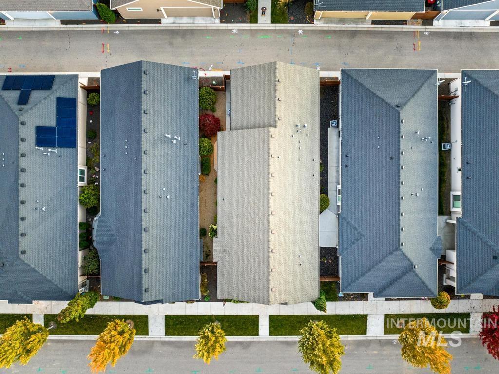 1243 E Prairiefire St, Meridian, Idaho 83646, 3 Bedrooms, 2 Bathrooms, Residential For Sale, Price $500,000, 98970054