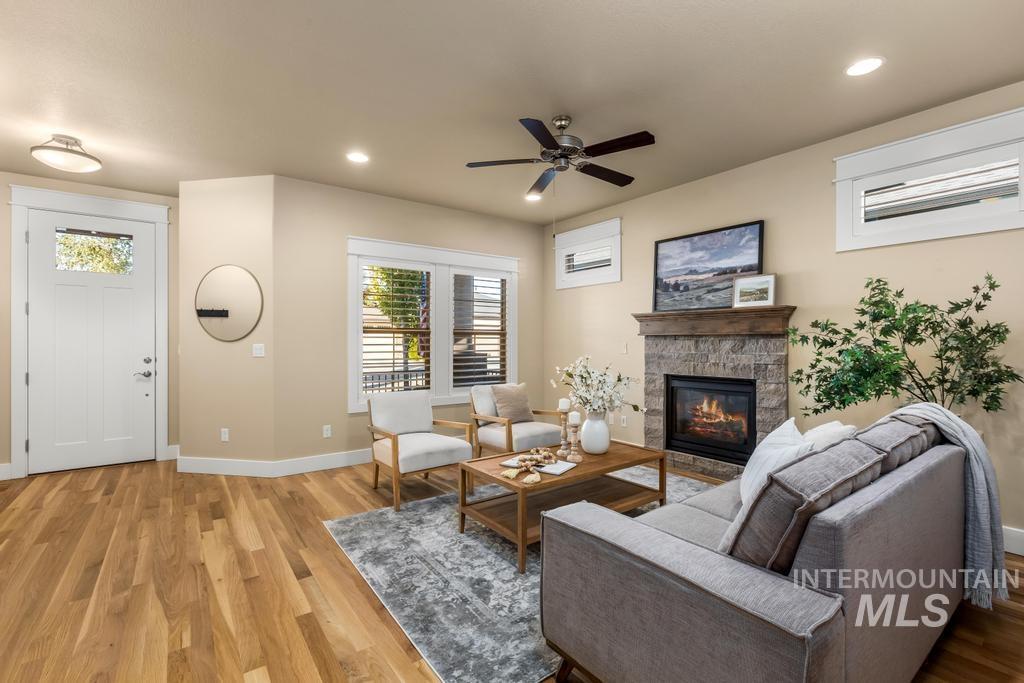 1243 E Prairiefire St, Meridian, Idaho 83646, 3 Bedrooms, 2 Bathrooms, Residential For Sale, Price $500,000, 98970054