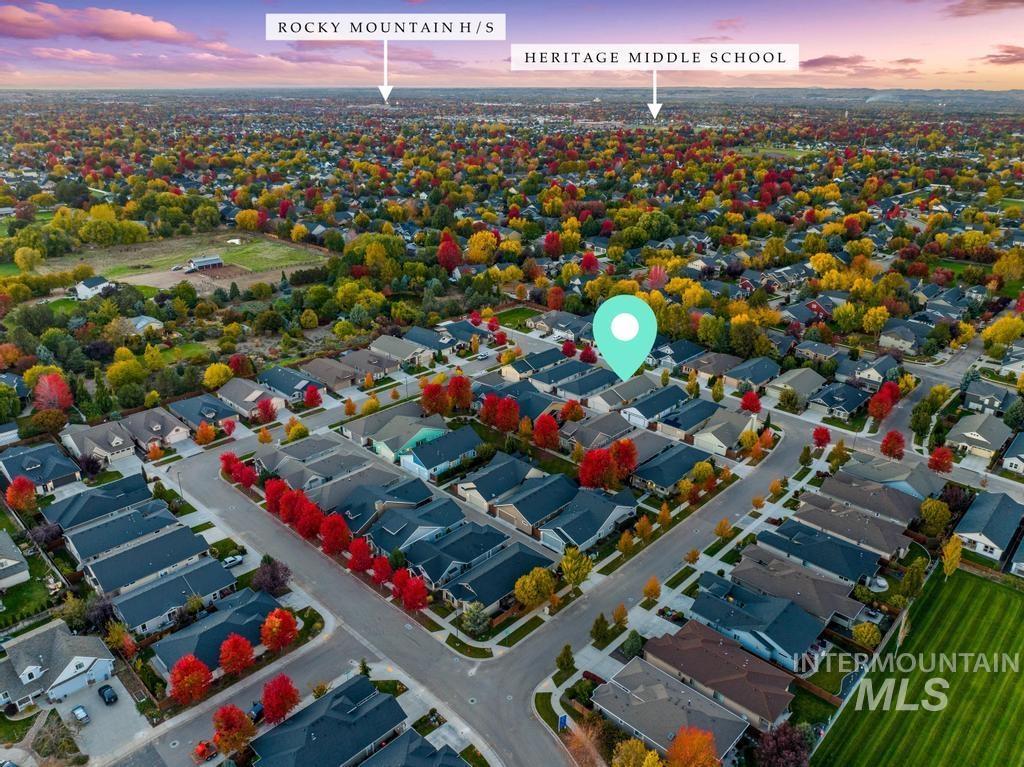 1243 E Prairiefire St, Meridian, Idaho 83646, 3 Bedrooms, 2 Bathrooms, Residential For Sale, Price $500,000, 98970054