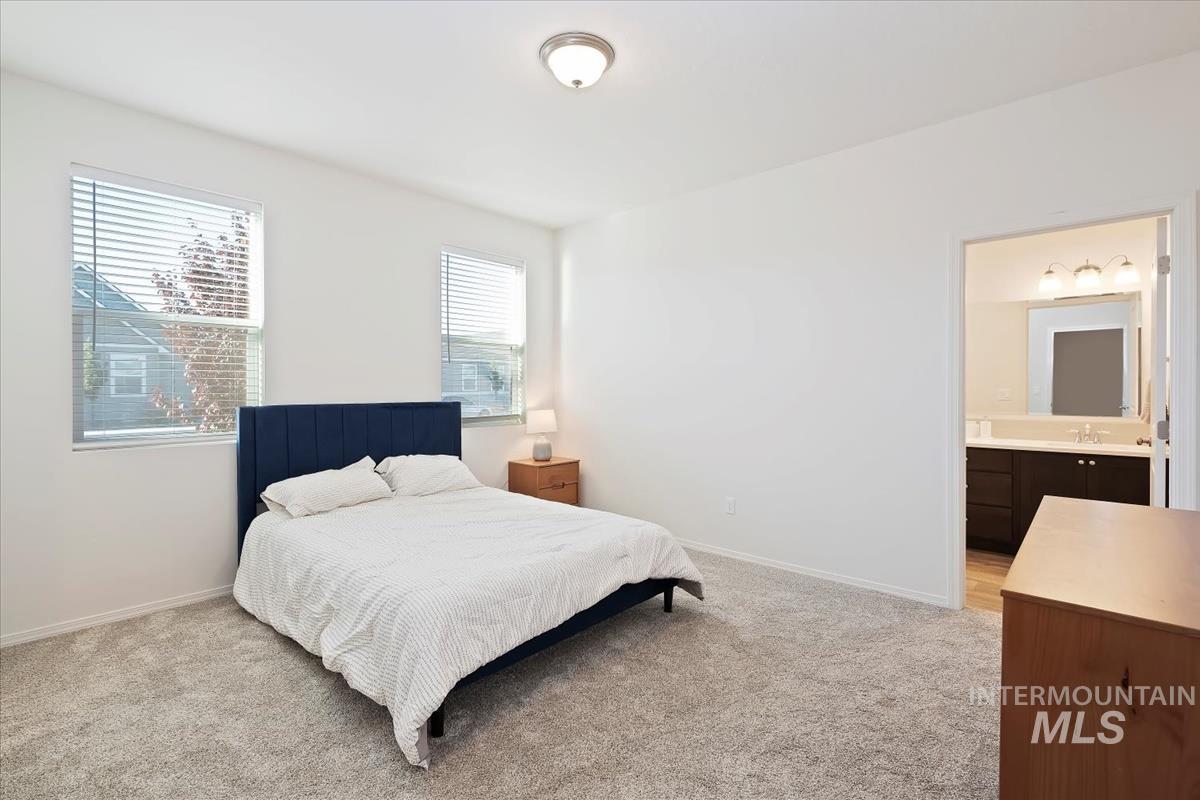 1849 NW Enterprise Way, Mountain Home, Idaho 83647, 2 Bedrooms, 2 Bathrooms, Residential For Sale, Price $299,000, 98970059