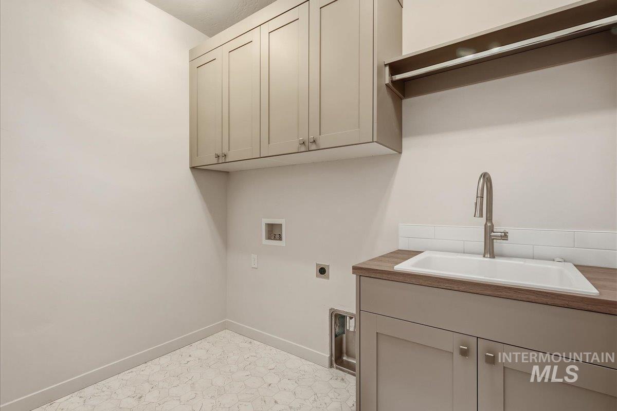 9647 W Kate Dr, Boise, Idaho 83714, 3 Bedrooms, 2.5 Bathrooms, Residential For Sale, Price $554,900, 98970060