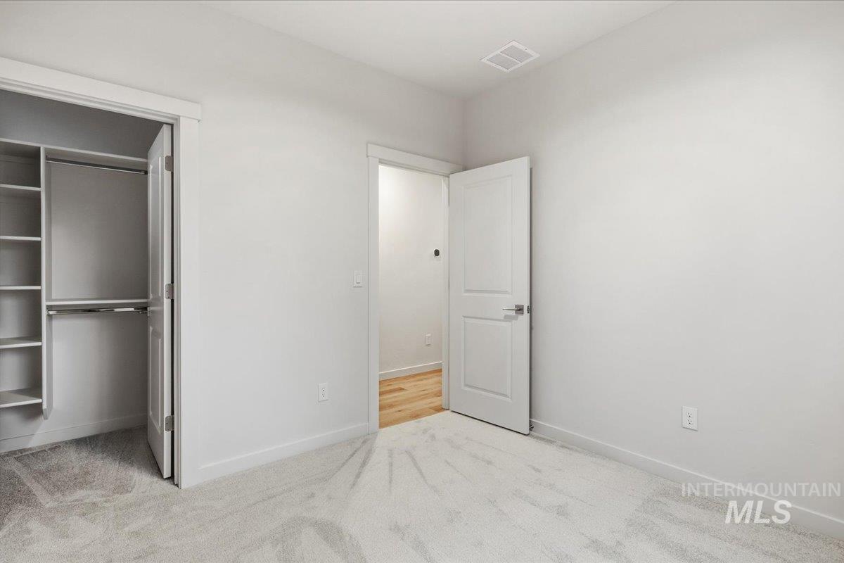 9647 W Kate Dr, Boise, Idaho 83714, 3 Bedrooms, 2.5 Bathrooms, Residential For Sale, Price $554,900, 98970060