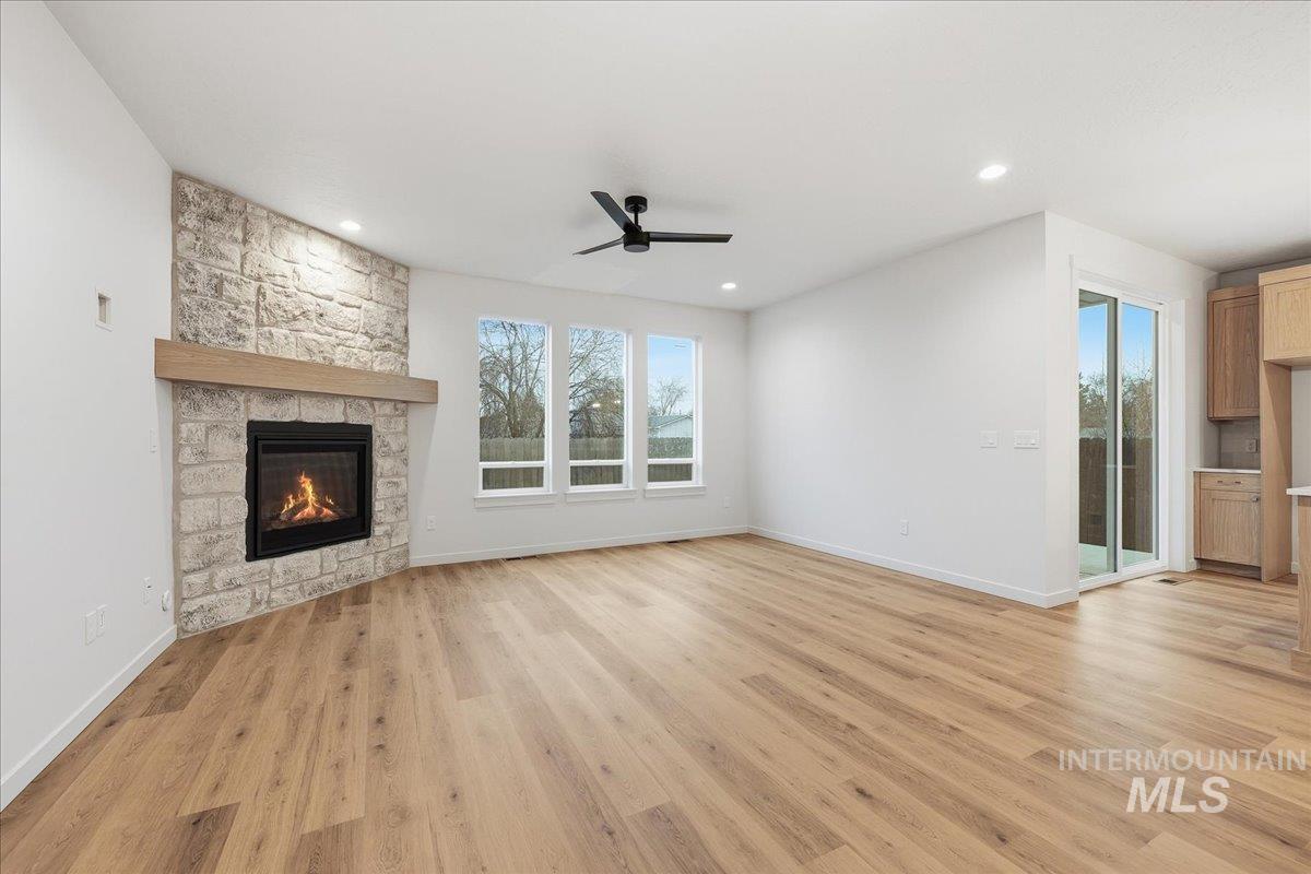 9647 W Kate Dr, Boise, Idaho 83714, 3 Bedrooms, 2.5 Bathrooms, Residential For Sale, Price $554,900, 98970060