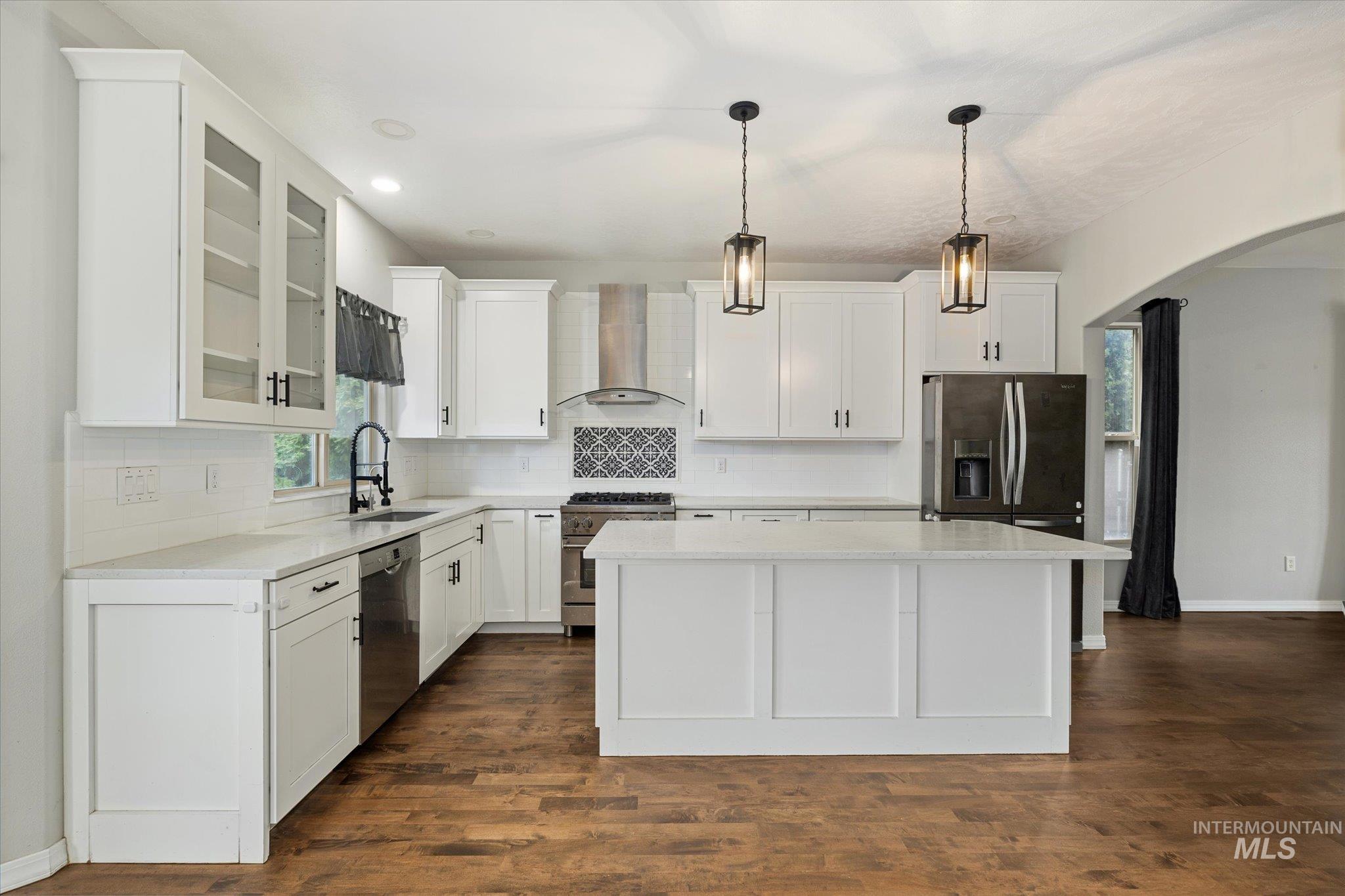 2910 S Mayflower Way, Boise, Idaho 83709-8567, 4 Bedrooms, 3 Bathrooms, Residential For Sale, Price $975,000, 98970061