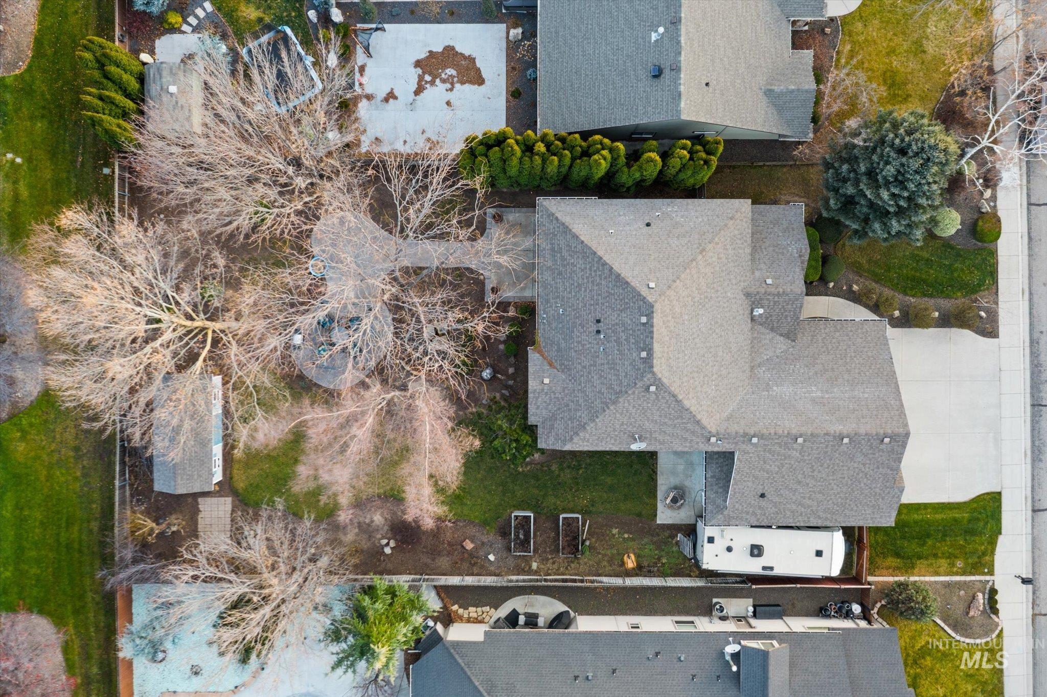 2910 S Mayflower Way, Boise, Idaho 83709-8567, 4 Bedrooms, 3 Bathrooms, Residential For Sale, Price $975,000, 98970061