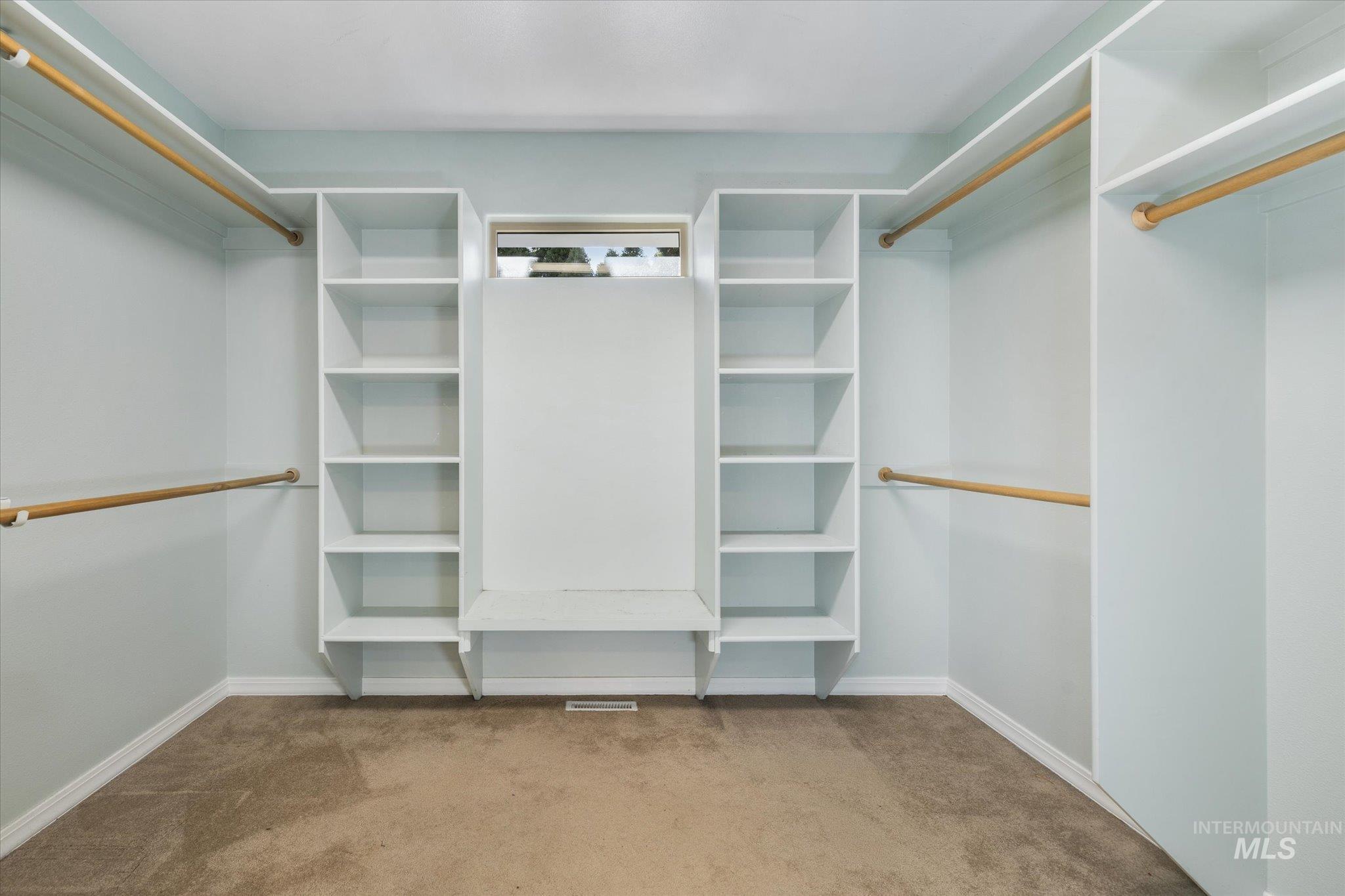 2910 S Mayflower Way, Boise, Idaho 83709-8567, 4 Bedrooms, 3 Bathrooms, Residential For Sale, Price $975,000, 98970061