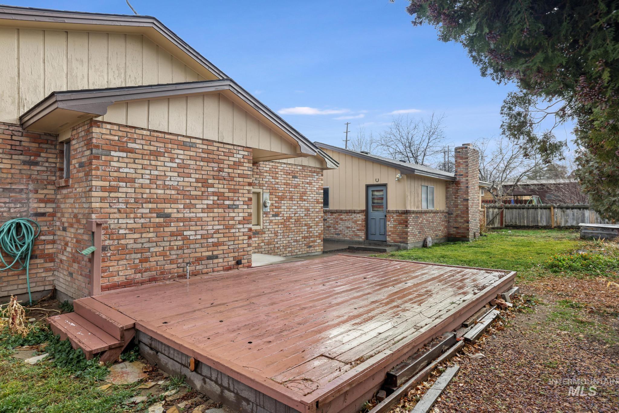 409 Clear Lakes Road, Buhl, Idaho 83316, 3 Bedrooms, 2 Bathrooms, Residential For Sale, Price $334,900, 98970062